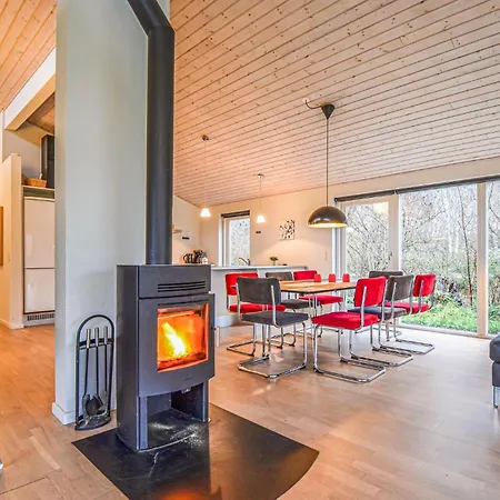 Oreflak X Nyaraló Ebeltoft